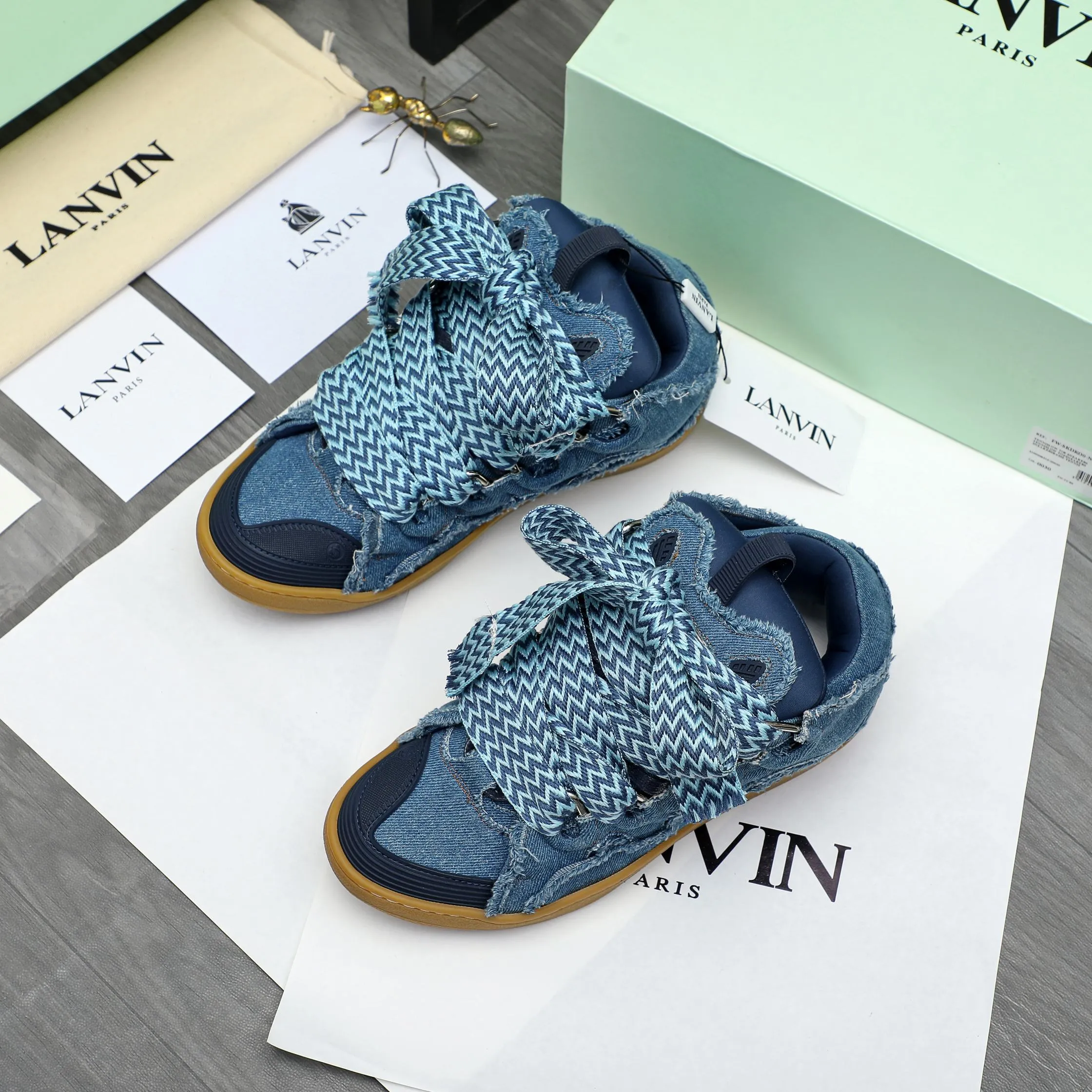 Men's shoes 💰740 [Lanvin] Lanvin high-end quality original couple's casual shoes - Upper: imported denim spliced ​​Lycra breathable fabric - Inner: Lycra elastic lining - Outsole: original rubber outsole - Super high quality control·Fine workmanship: highlighted (high-end·luxury·grade) -Size: 36-45 (45 can be customized)